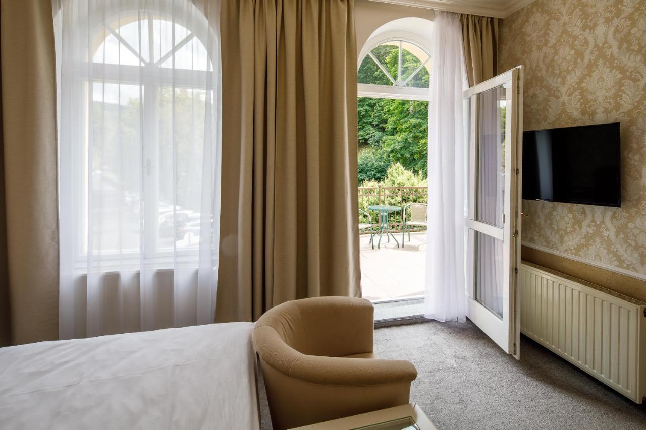 Villa Basileia Riverside Karlovy Vary Luaran gambar