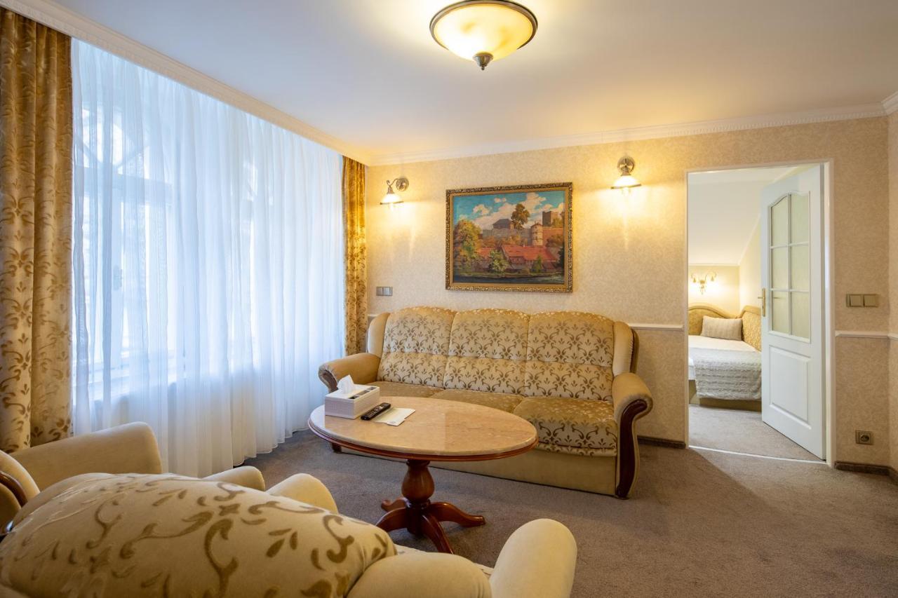 Villa Basileia Riverside Karlovy Vary Luaran gambar