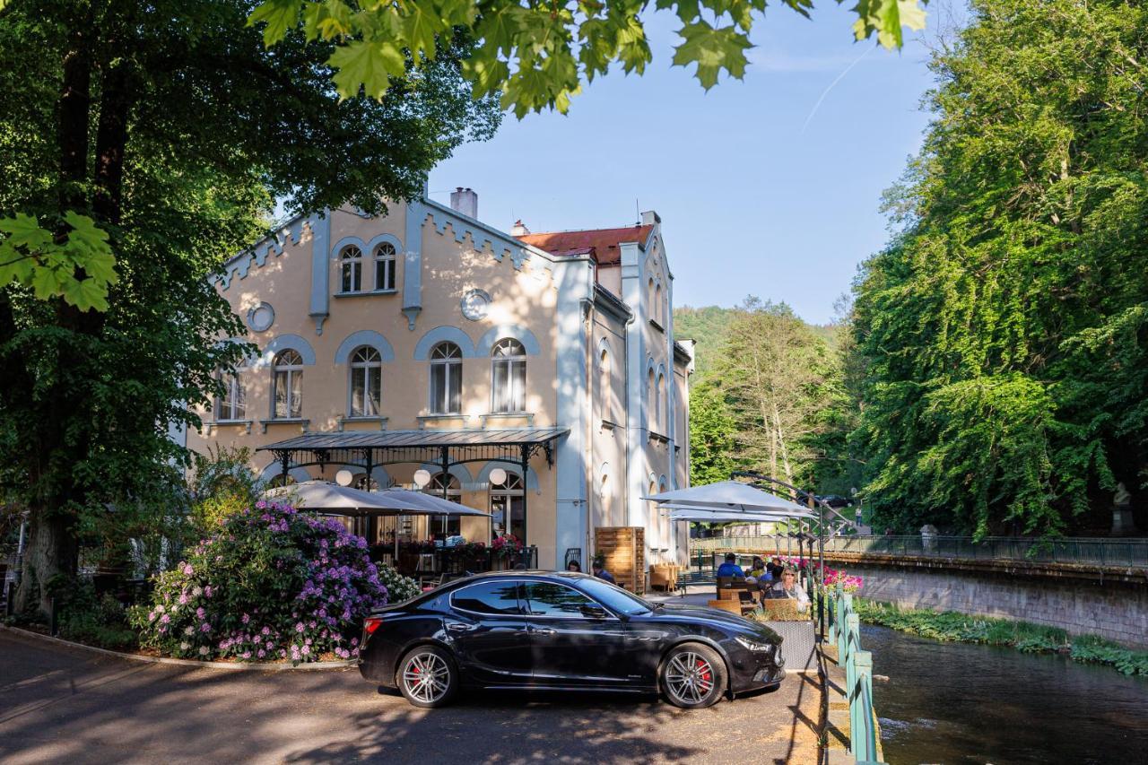 Villa Basileia Riverside Karlovy Vary Luaran gambar